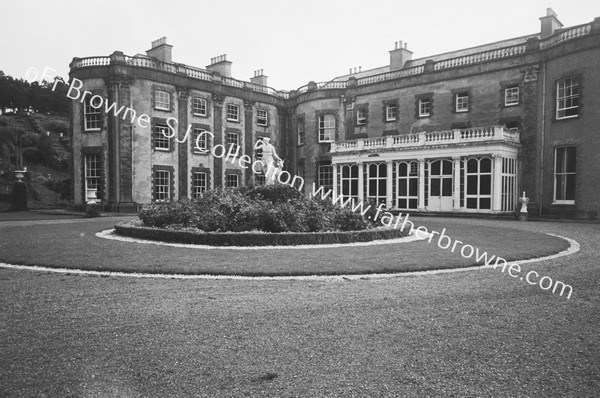 BANTRY HOUSE EXTERIOR